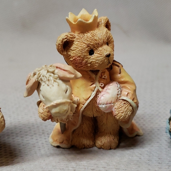 Cherish Teddies, Wilbur, Richard, and Edward - Picture 3 of 11